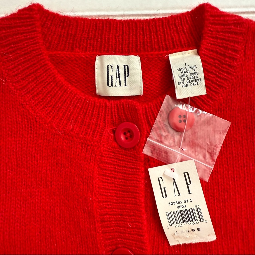 GAP Women’s 100% Wool Red Knit Sweater Size L